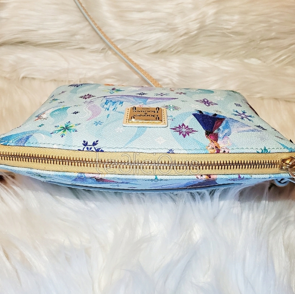 DISNEY DOONEY AND BOURKE FROZEN CROSSBODY BAG - Picture 6 of 8